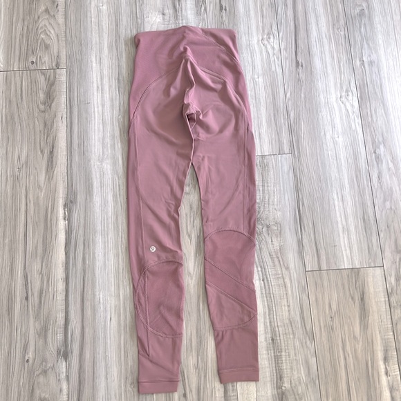 Lululemon mid-rise tight - Picture 3 of 3